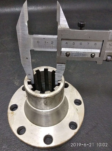 Фланец КПП ZL50G2-03017 Фланец КПП ZL50G2-03017